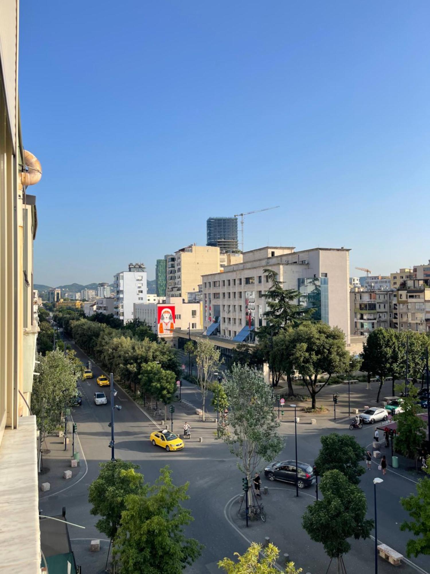 Urban City Center Tirana Bagian luar foto